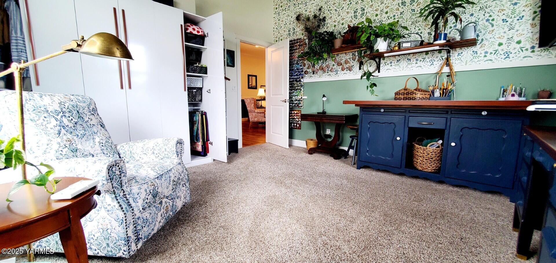 7106 Vista Ridge Avenue Yakima, WA 98903 - Photo 25 of 43 a living room with furniture and a fireplace