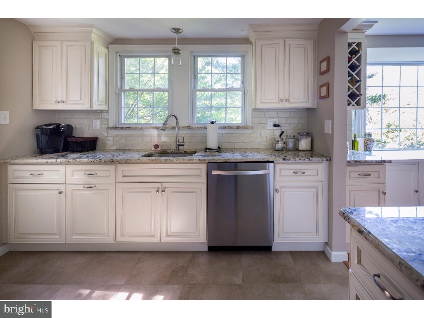 1062 Huntingdon Road Abington, PA 19001 - Photo 1 of 20 Gallery Image 1