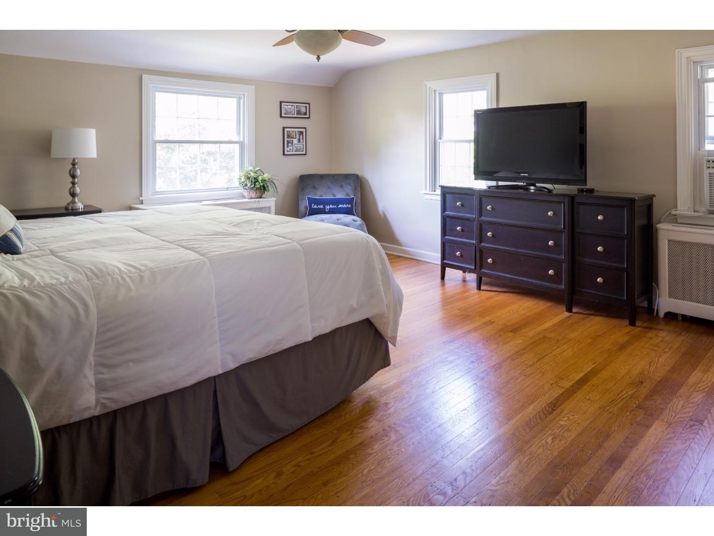 1062 Huntingdon Road Abington, PA 19001 - Photo 11 of 20 Gallery Image 11