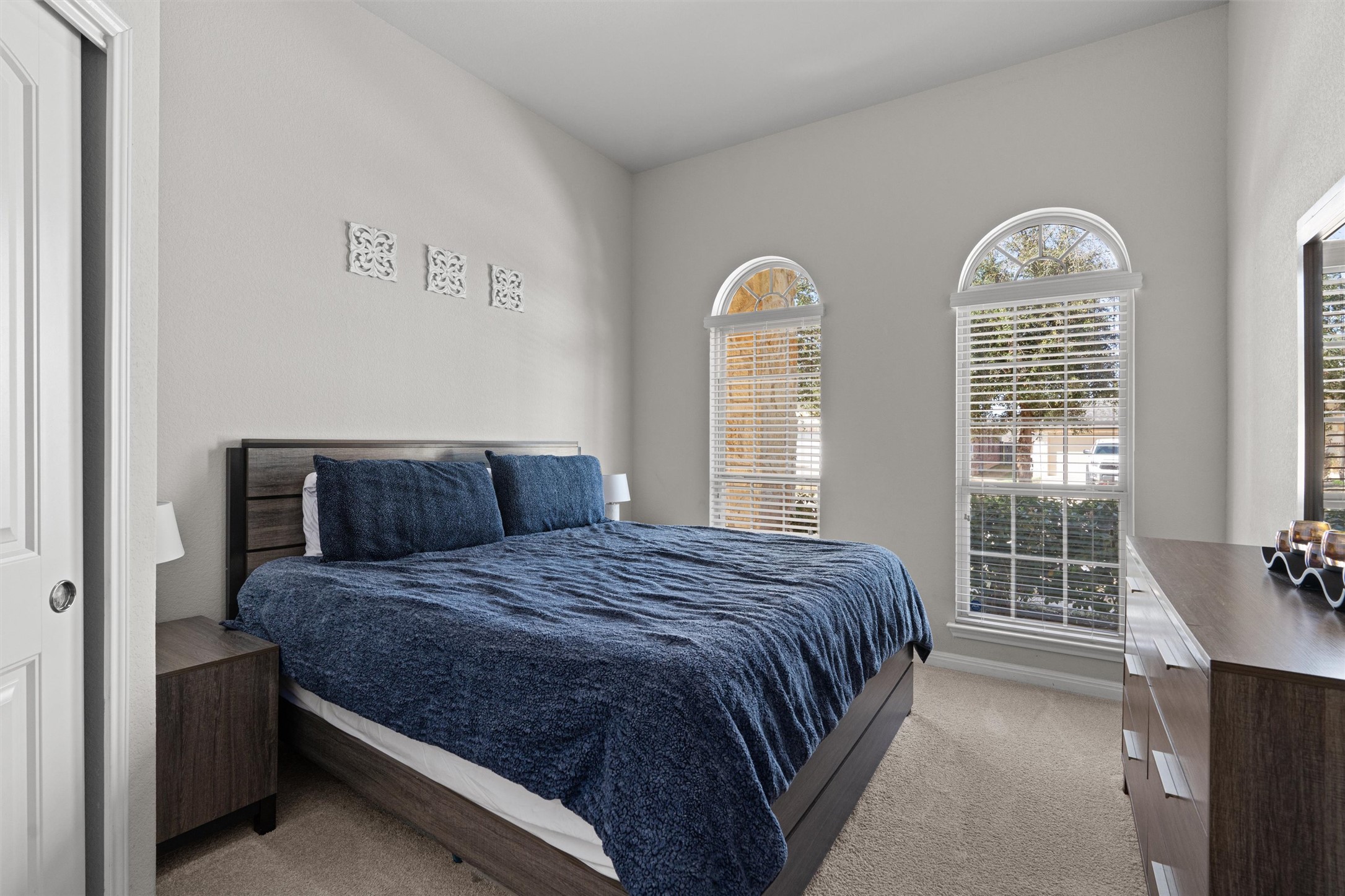 524 Longhorn Cavern Road Leander, TX 78641 - Photo 19 of 34 Bedroom