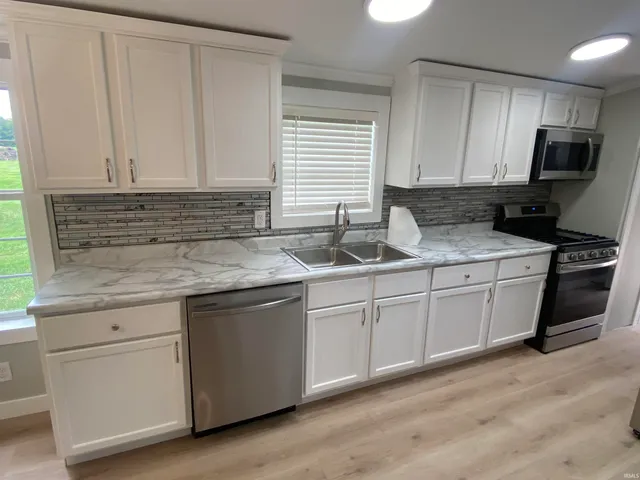 $222,500 | 1101 North 200 West, Washington, IN 47501