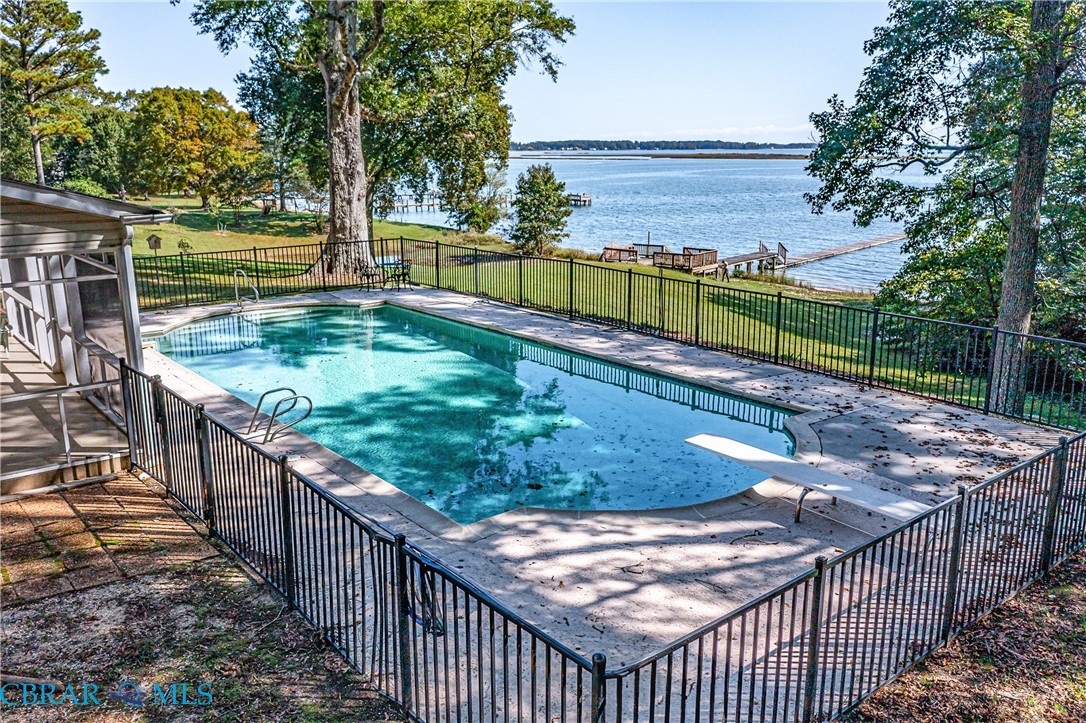 2276 Mosquito Point Road White Stone, VA 22578 - Photo 4 of 40