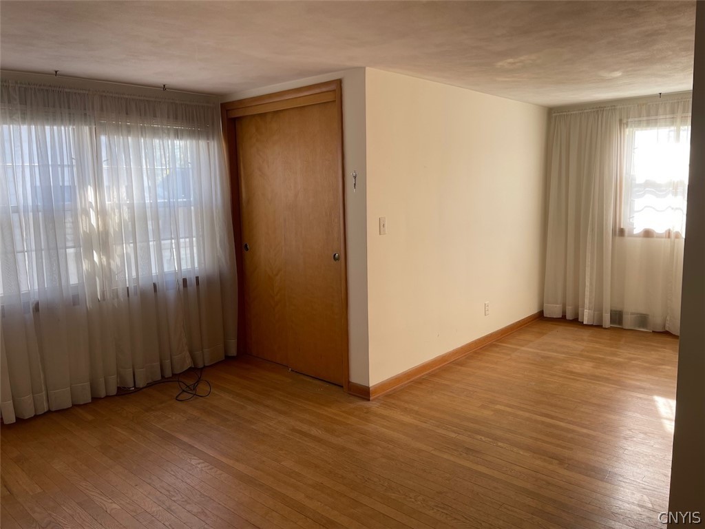 229 Willumae Drive Syracuse, NY 13208 - Photo 25 of 30 Upstairs bedroom #2