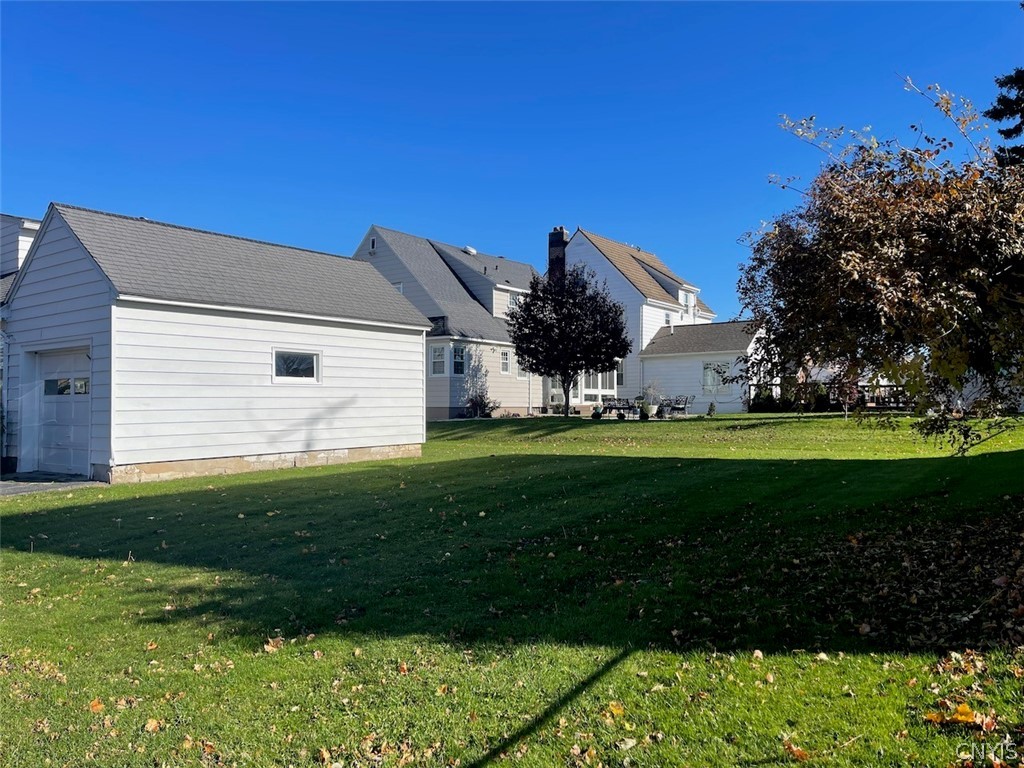 229 Willumae Drive Syracuse, NY 13208 - Photo 4 of 30 Double lot