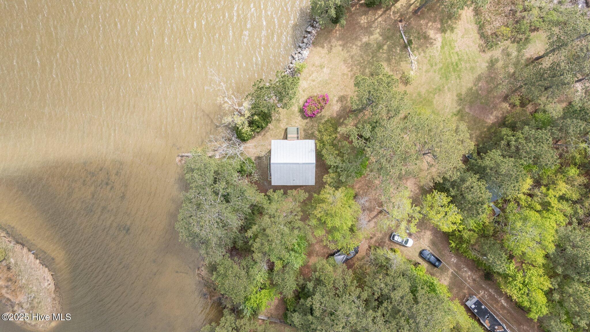 388 Matthews Road Bayboro, NC 28515 - Photo 12 of 34 10-web-or-mls-DJI_20250410144515_0119_D