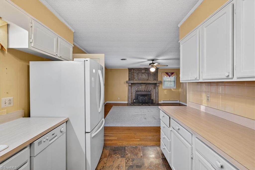 855 Lee Street Asheboro, NC 27203 - Photo 13 of 48