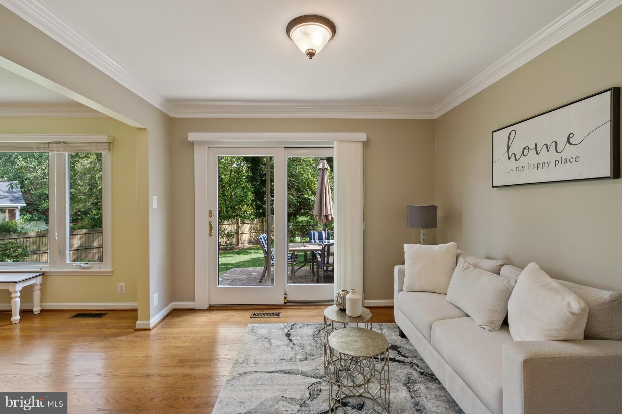 2401 Lakevale Drive Vienna, VA 22181 - Photo 16 of 61