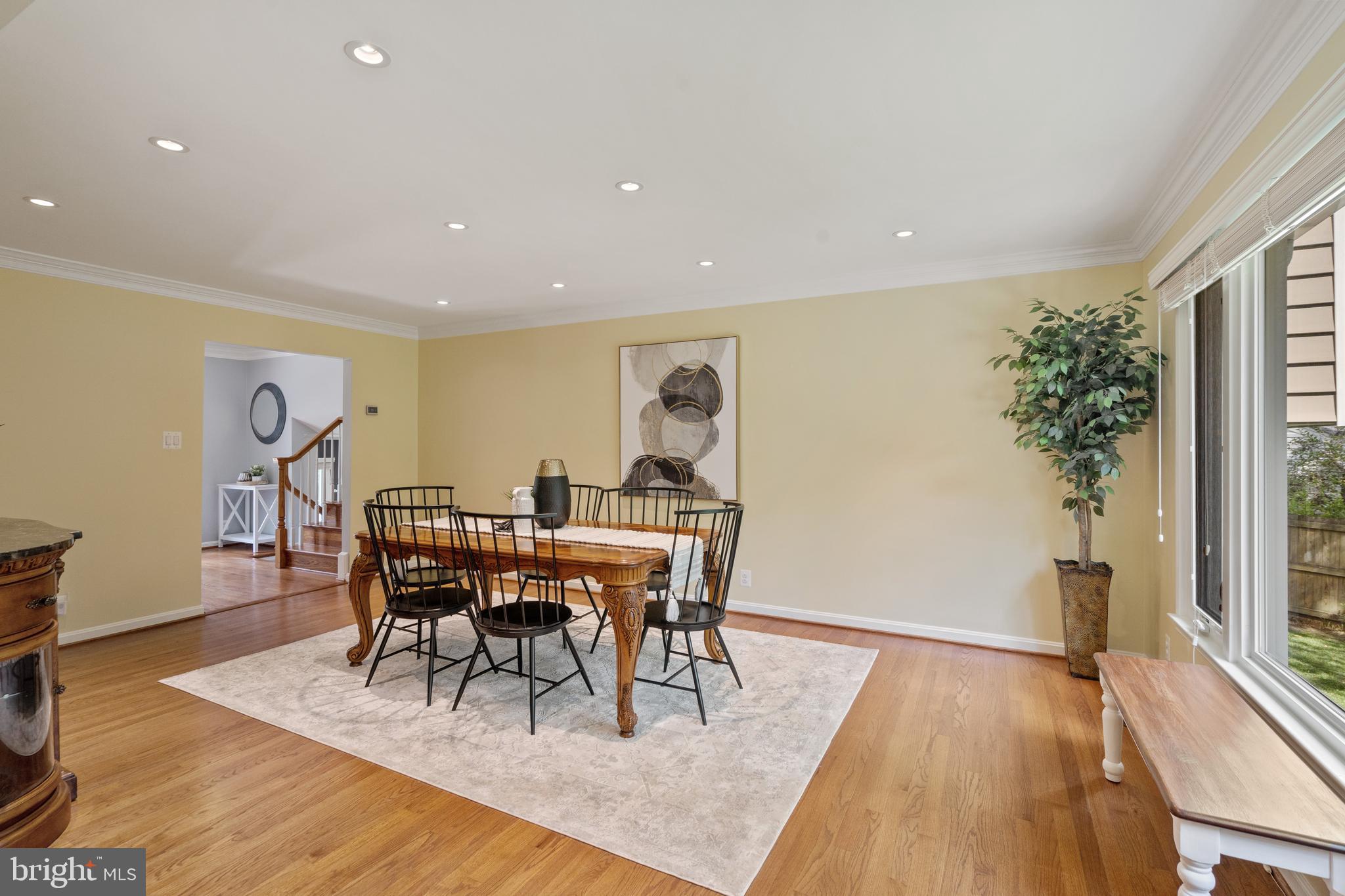 2401 Lakevale Drive Vienna, VA 22181 - Photo 19 of 61