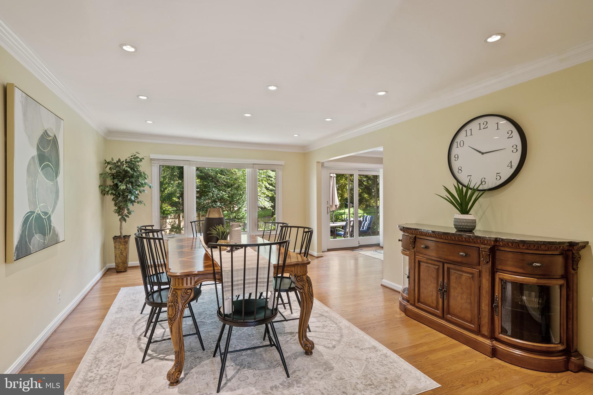 2401 Lakevale Drive Vienna, VA 22181 - Photo 20 of 61