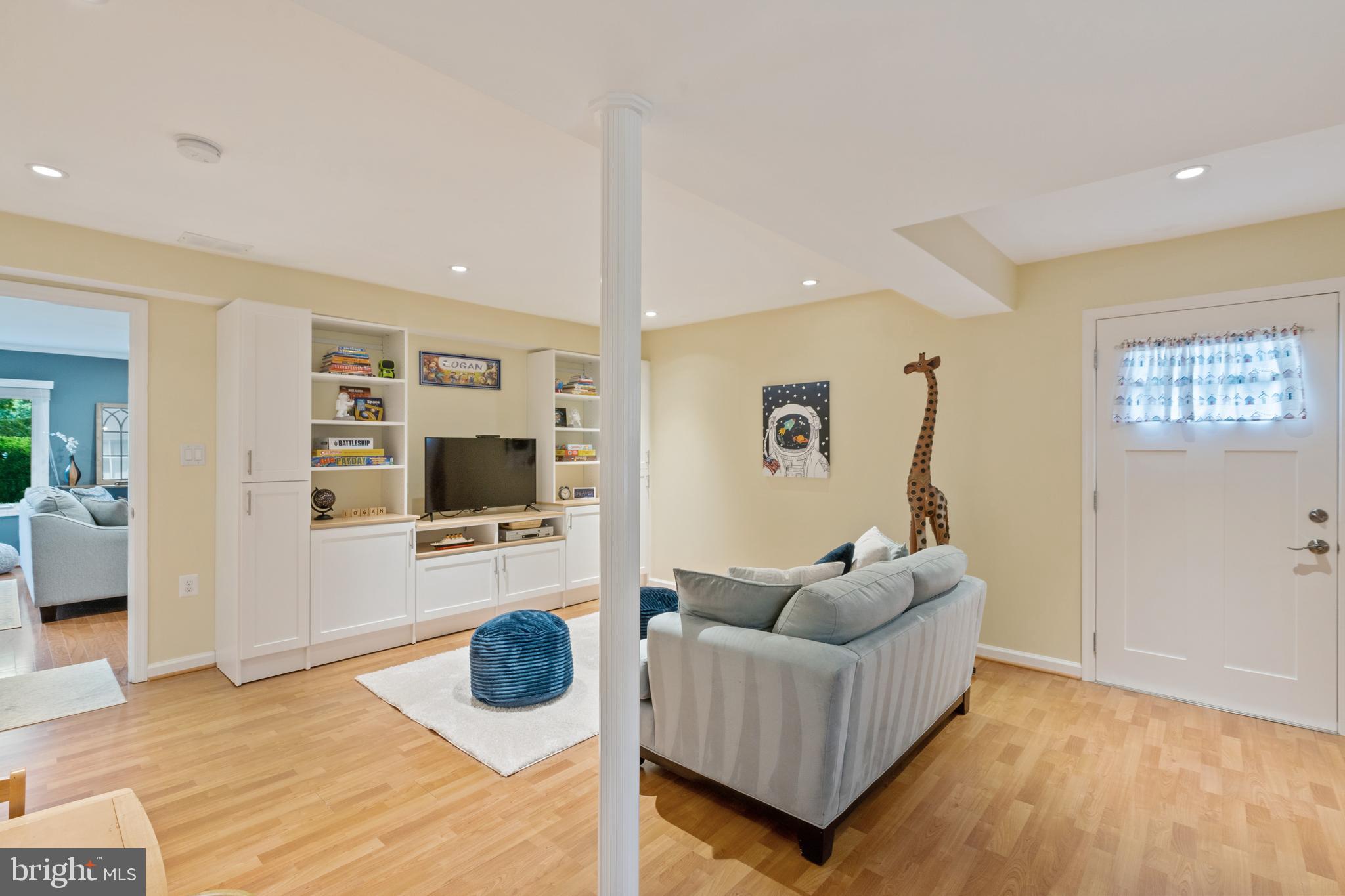 2401 Lakevale Drive Vienna, VA 22181 - Photo 30 of 61