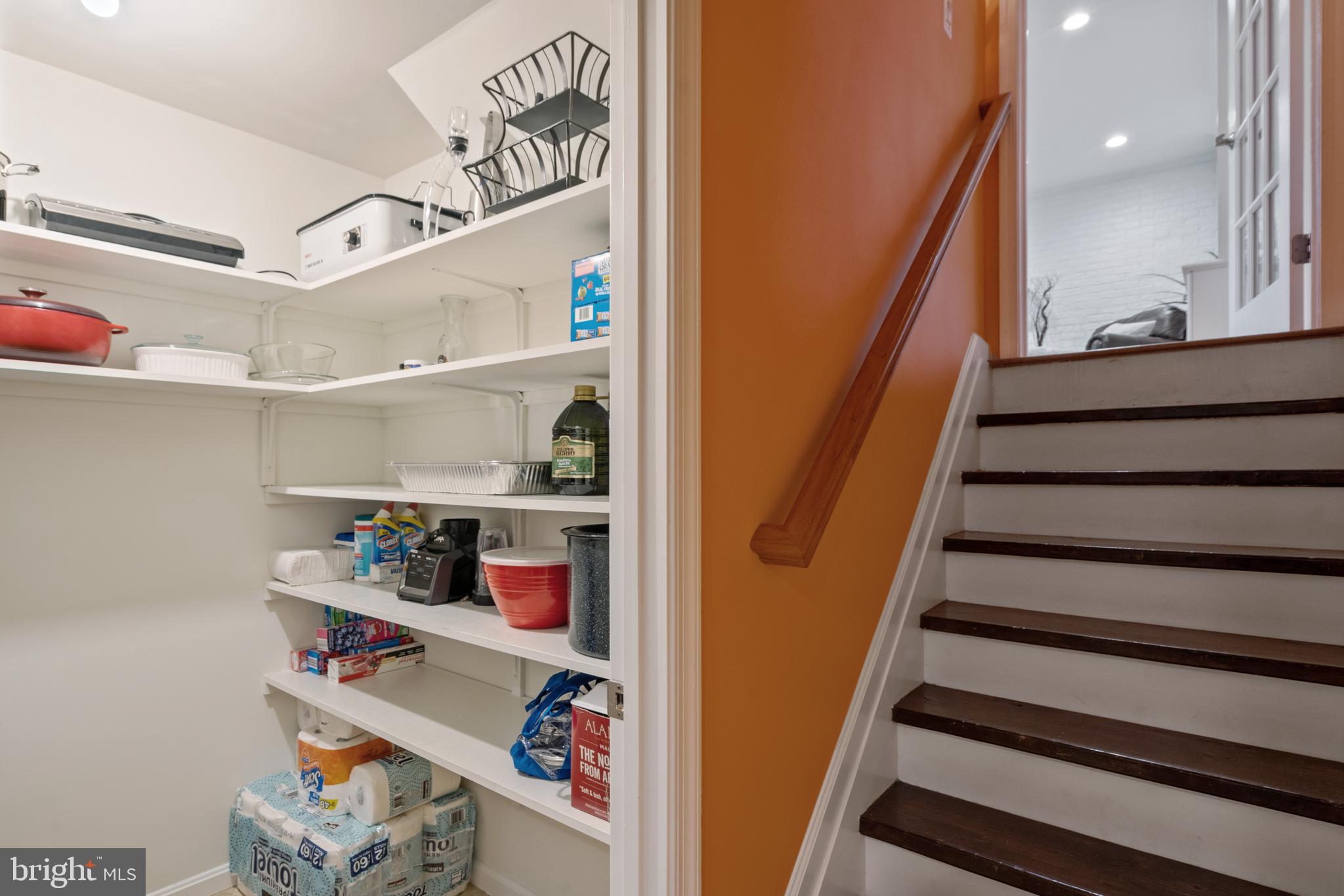 2401 Lakevale Drive Vienna, VA 22181 - Photo 34 of 61