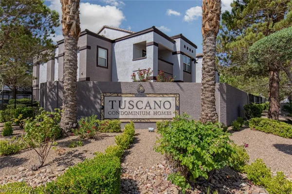$1,250 | 7255 West Sunset Road, Unit 2020, Las Vegas, NV 89113