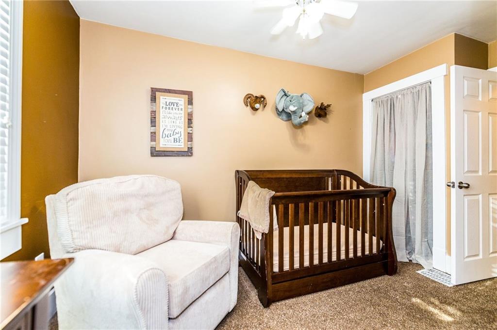 398 Moon Clinton Road Coraopolis, PA 15108 - Photo 12 of 25 Gallery Image 12
