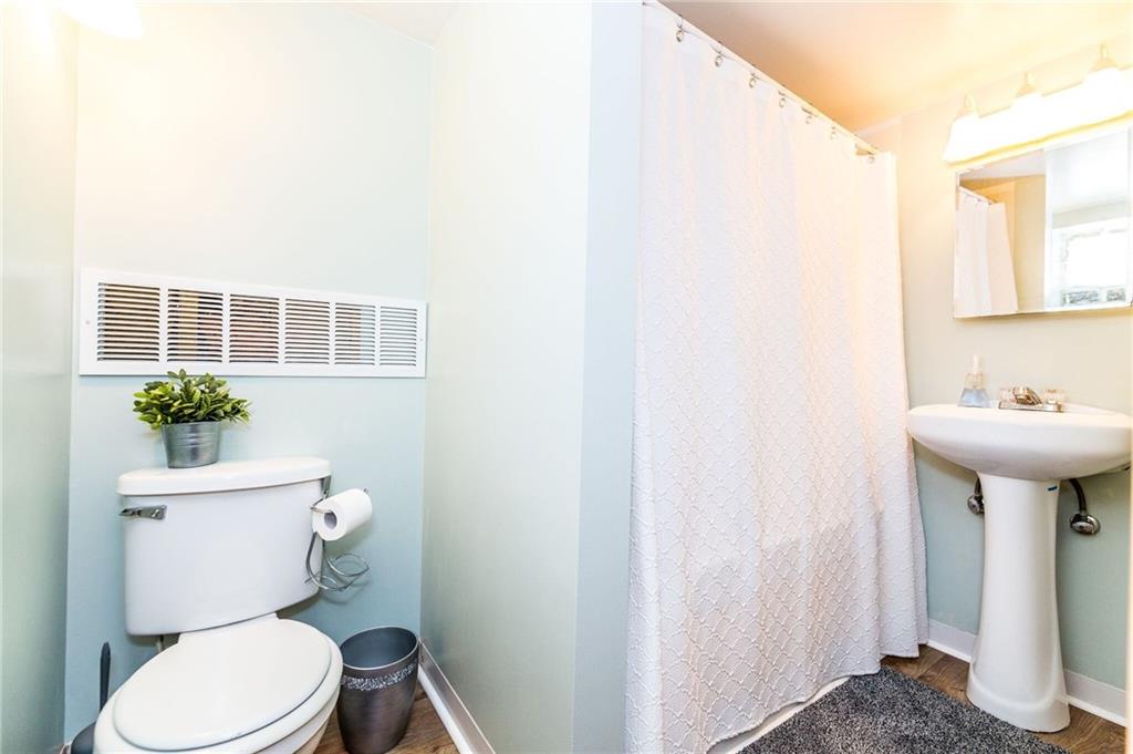 398 Moon Clinton Road Coraopolis, PA 15108 - Photo 22 of 25 New! Second full bath with large jetted tub