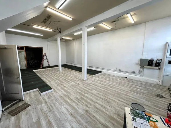 $2,500 | 1244 Geneva Avenue, San Francisco, CA 94112