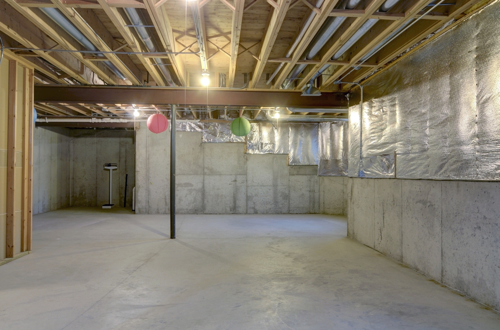 510 Rookery Lane Joliet, IL 60431 - Photo 34 of 40 a view of a room with wooden walls