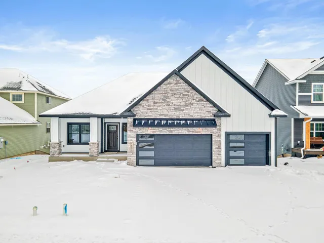 $639,900 | 1589 Spruce Street, Farmington, MN 55024