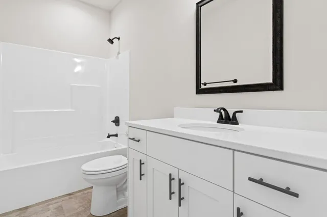 $639,900 | 1589 Spruce Street, Farmington, MN 55024