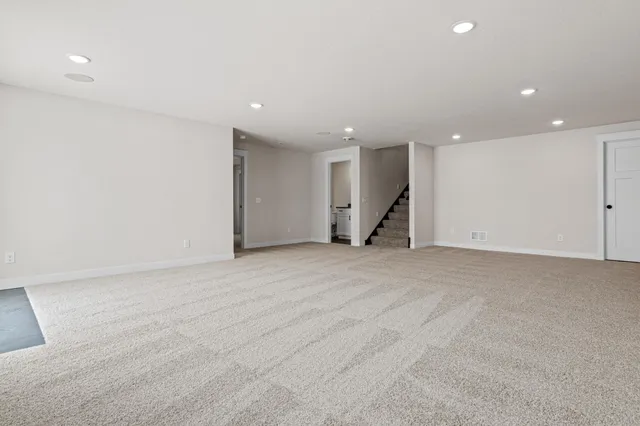 $639,900 | 1589 Spruce Street, Farmington, MN 55024