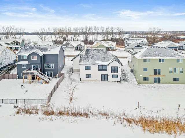 $639,900 | 1589 Spruce Street, Farmington, MN 55024