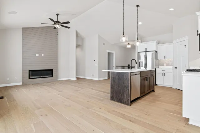 $639,900 | 1589 Spruce Street, Farmington, MN 55024