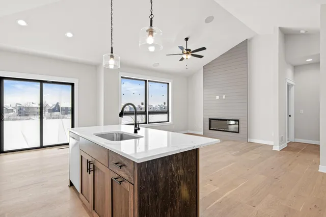 $639,900 | 1589 Spruce Street, Farmington, MN 55024