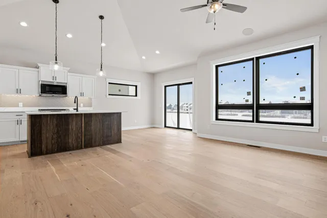 $639,900 | 1589 Spruce Street, Farmington, MN 55024