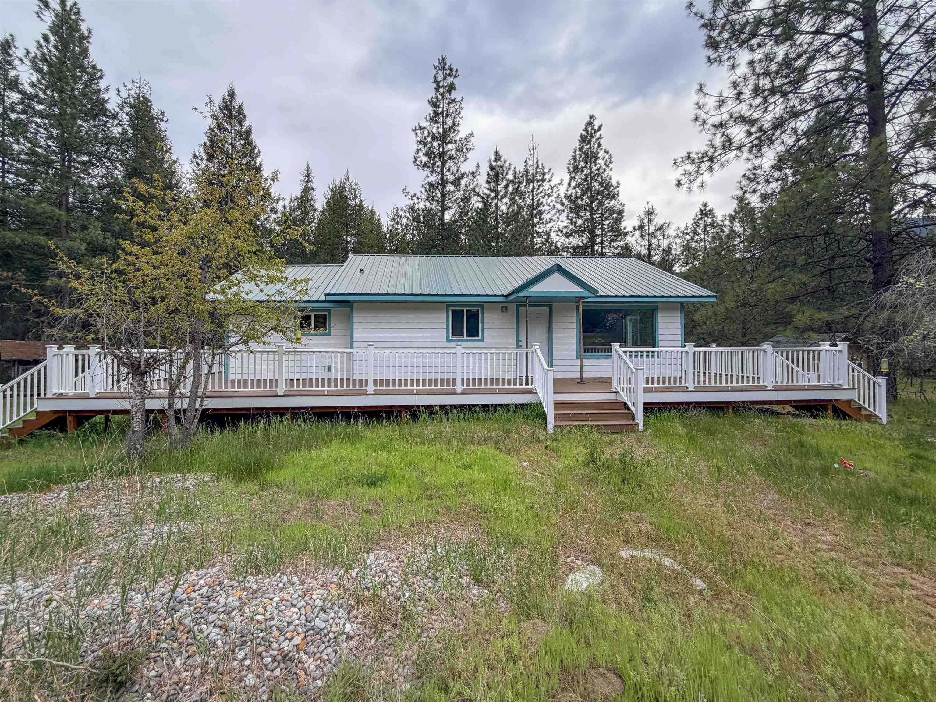 14451 LeClerc Road North Cusick, WA 99119 - Photo 2 of 33
