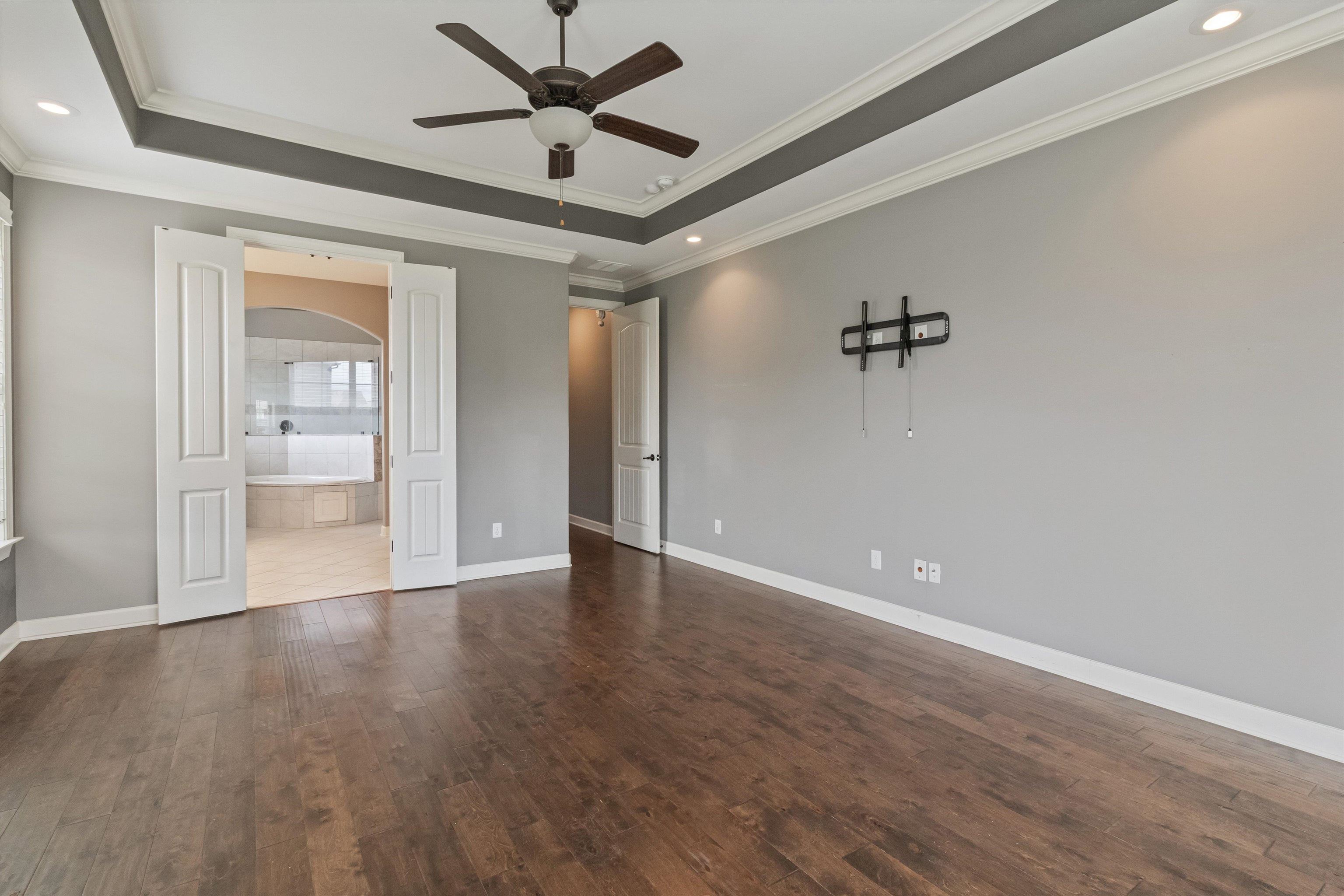 3449 Banyan Lane Bartlett, TN 38133 - Photo 21 of 35 wooden floor in an empty room and a window