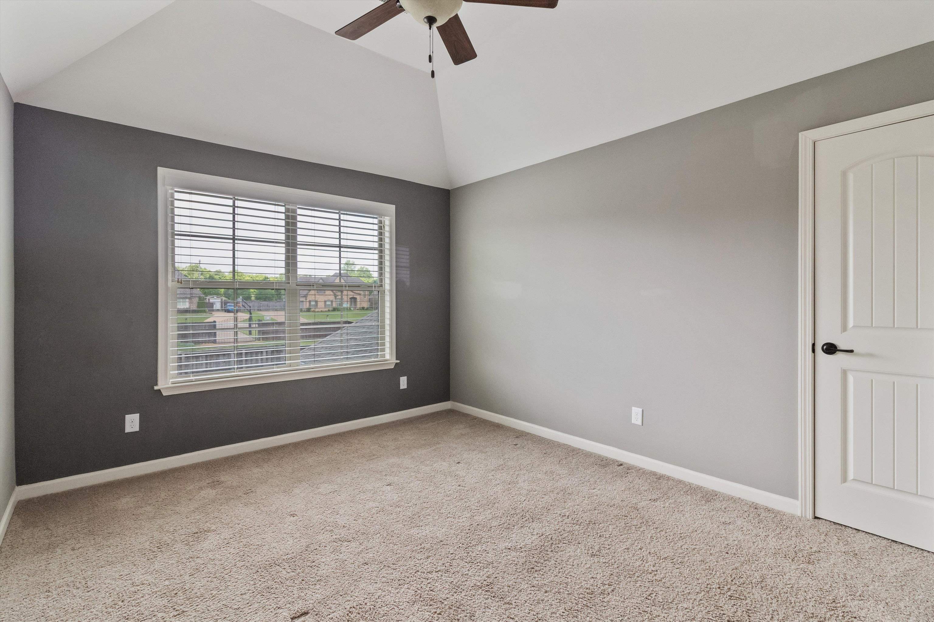 3449 Banyan Lane Bartlett, TN 38133 - Photo 27 of 35 a view of an empty room with a window