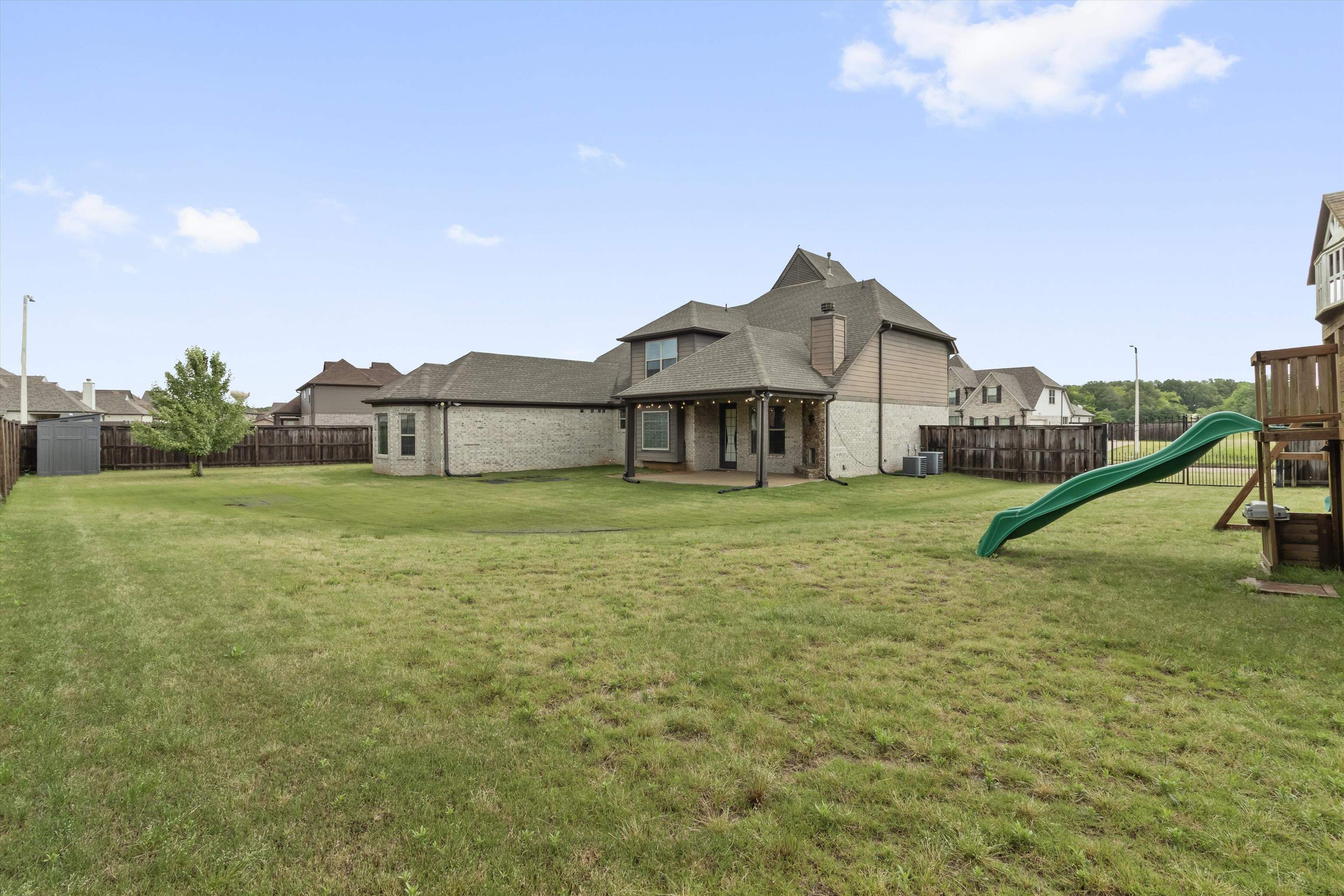 3449 Banyan Lane Bartlett, TN 38133 - Photo 35 of 35 a view of a house with a park