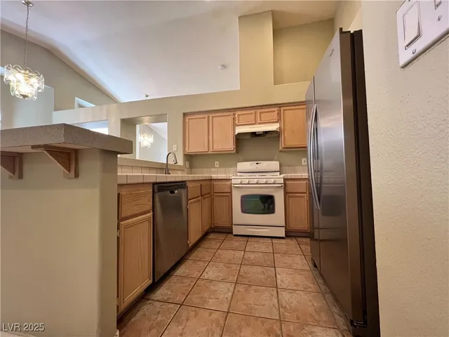 $1,950 | 9824 Double Rock Drive, Las Vegas, NV 89134