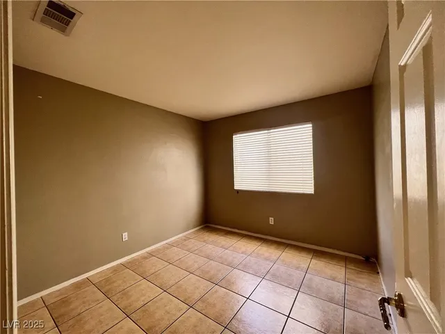 $1,950 | 9824 Double Rock Drive, Las Vegas, NV 89134
