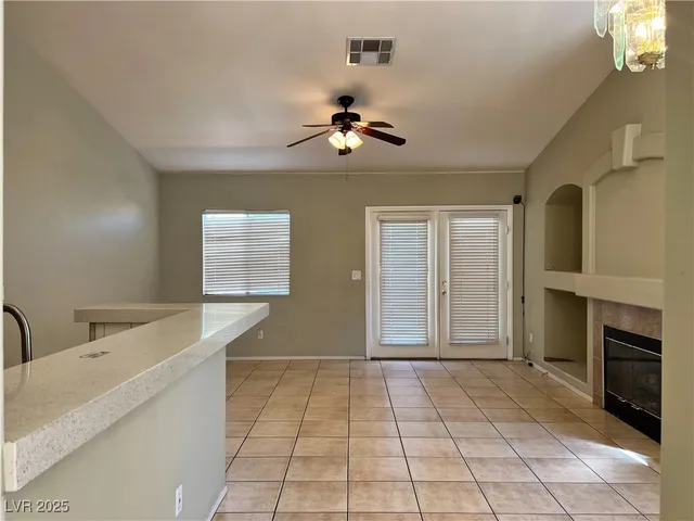 $1,950 | 9824 Double Rock Drive, Las Vegas, NV 89134