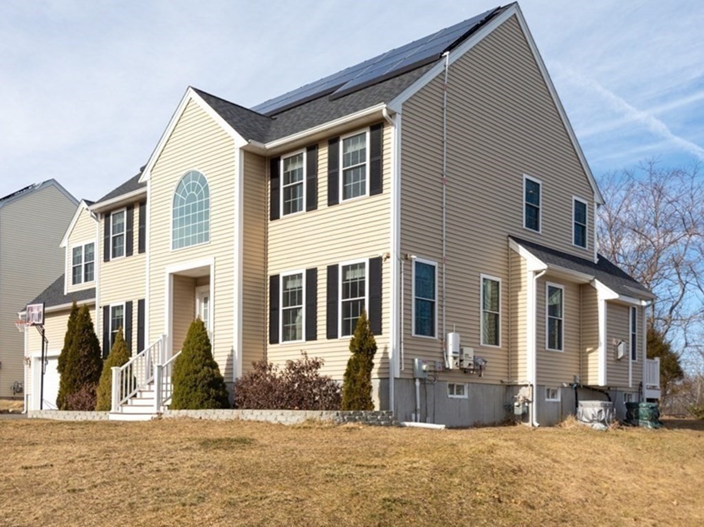 44 Bella Road Sharon, MA 02067 - Photo 2 of 31 Gallery Image 2