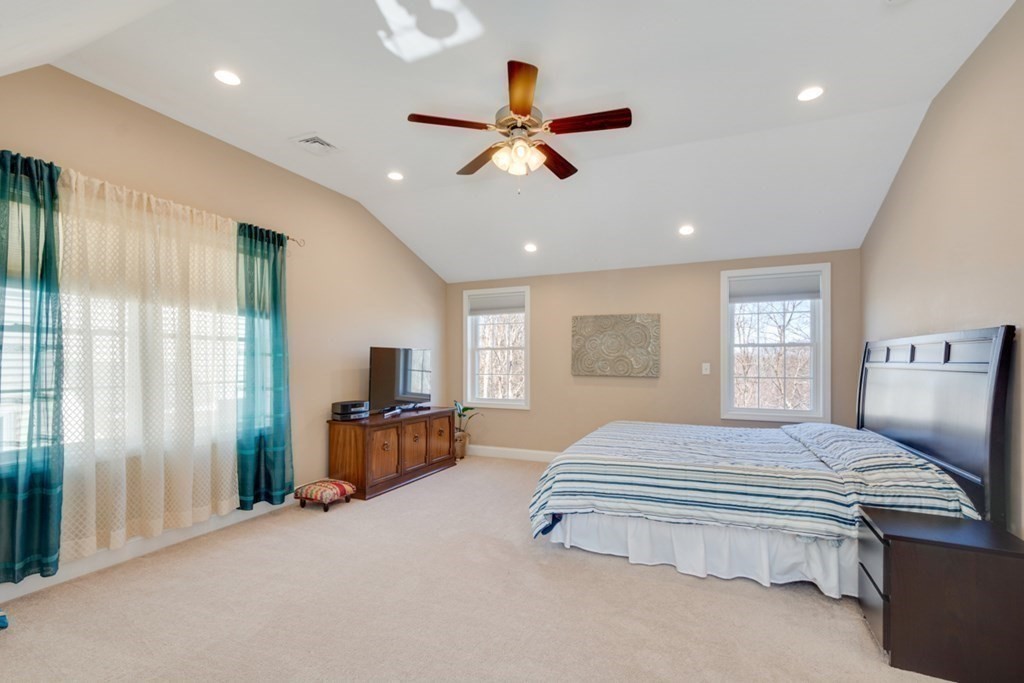 44 Bella Road Sharon, MA 02067 - Photo 22 of 31 Gallery Image 22