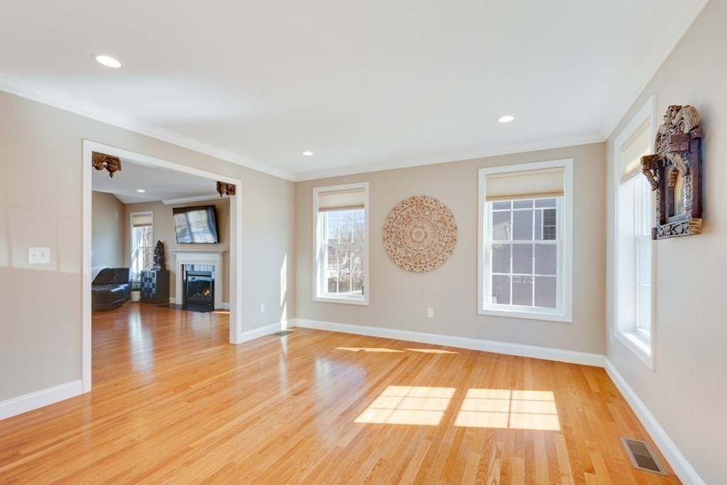 44 Bella Road Sharon, MA 02067 - Photo 8 of 31 Gallery Image 8