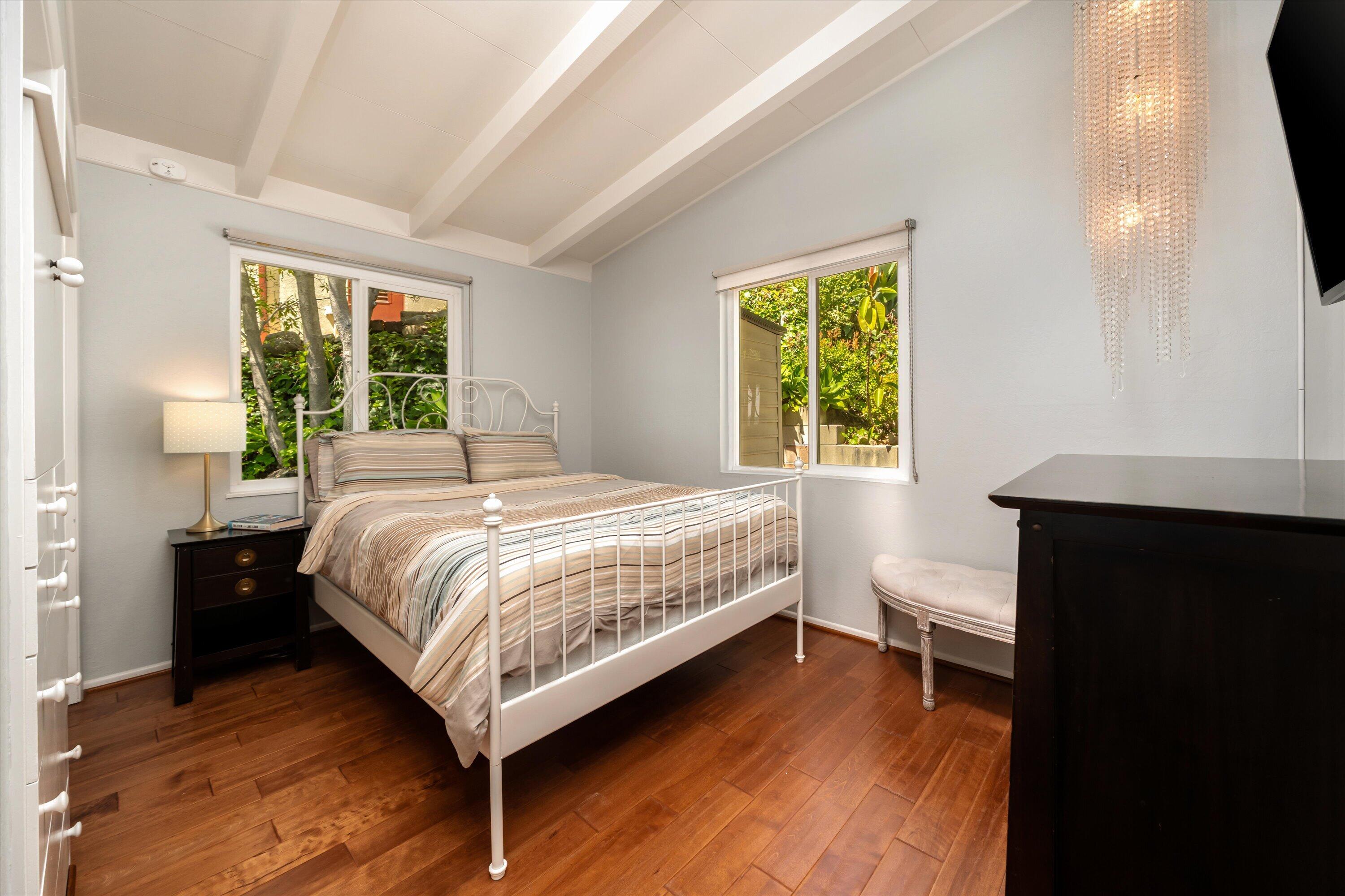 5 Las Alturas Road Santa Barbara, CA 93103 - Photo 14 of 24 16-5 Las Alturas Rd - 16