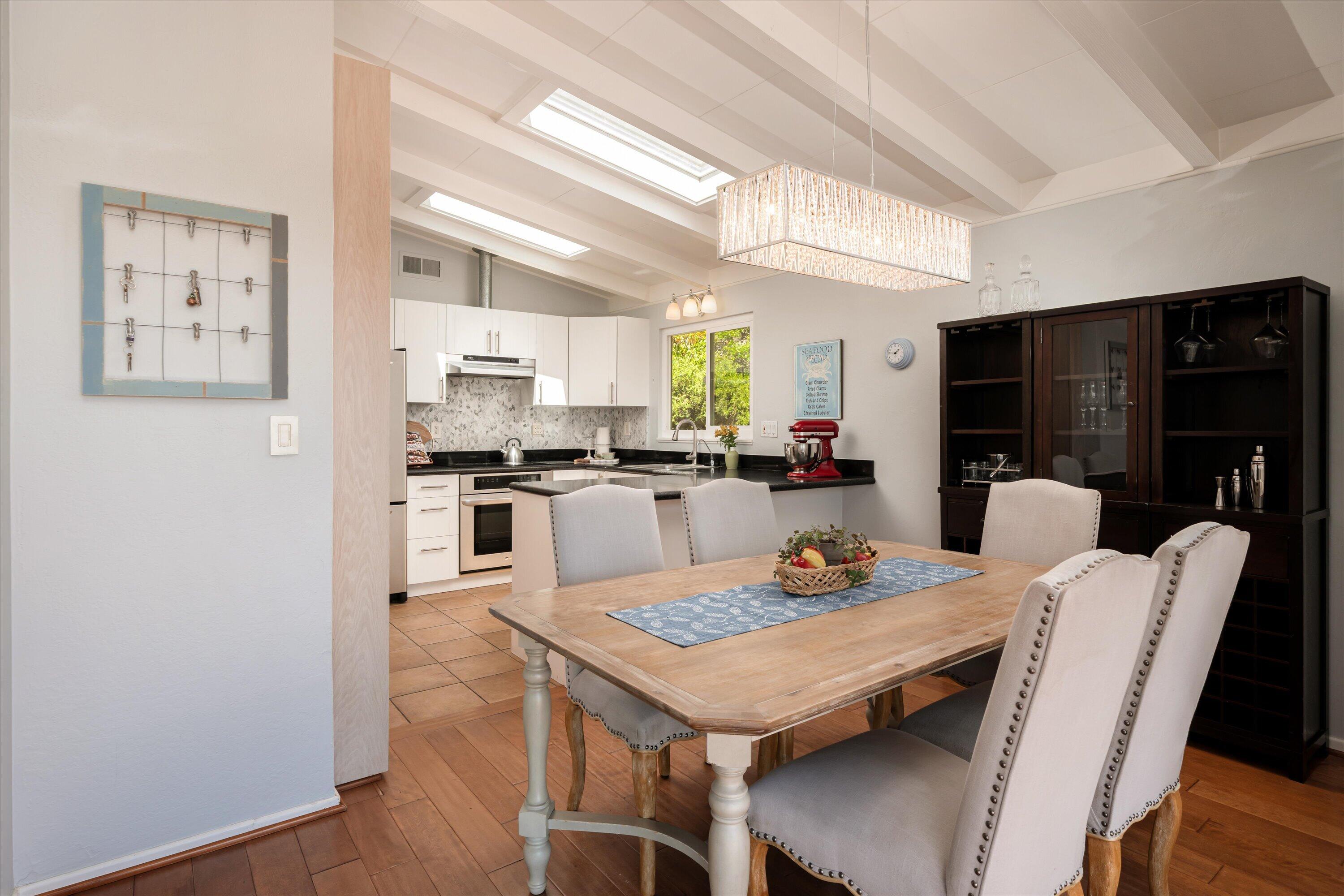 5 Las Alturas Road Santa Barbara, CA 93103 - Photo 10 of 24 12-5 Las Alturas Rd - 12