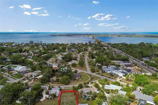 $349,000 | 603 Casabella Drive, Bradenton, FL 34209