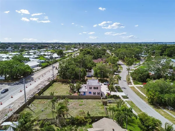 $349,000 | 603 Casabella Drive, Bradenton, FL 34209