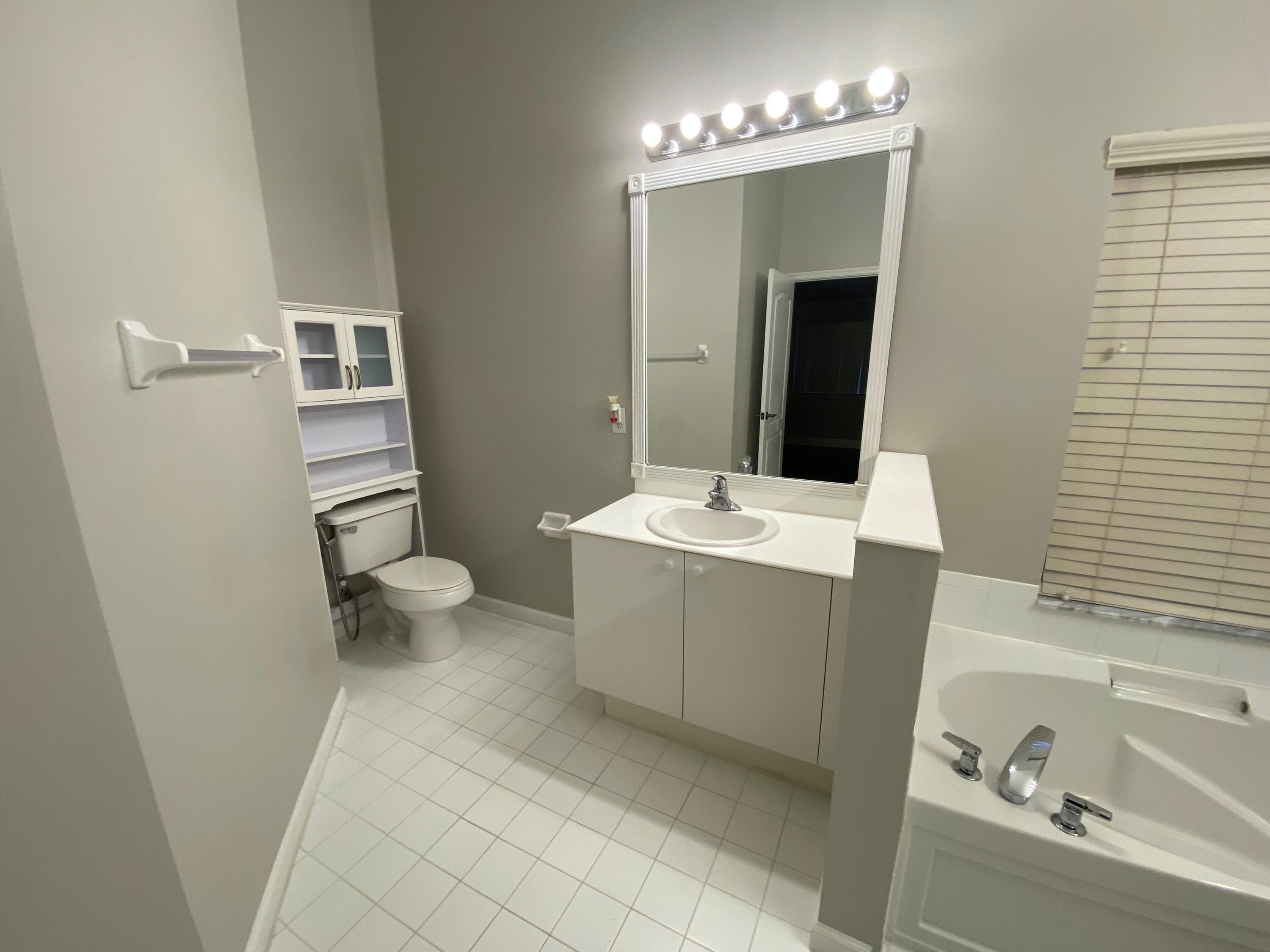 5790 Raceway Road Lake Worth, FL 33449 - Photo 19 of 48 Primary Bathroom