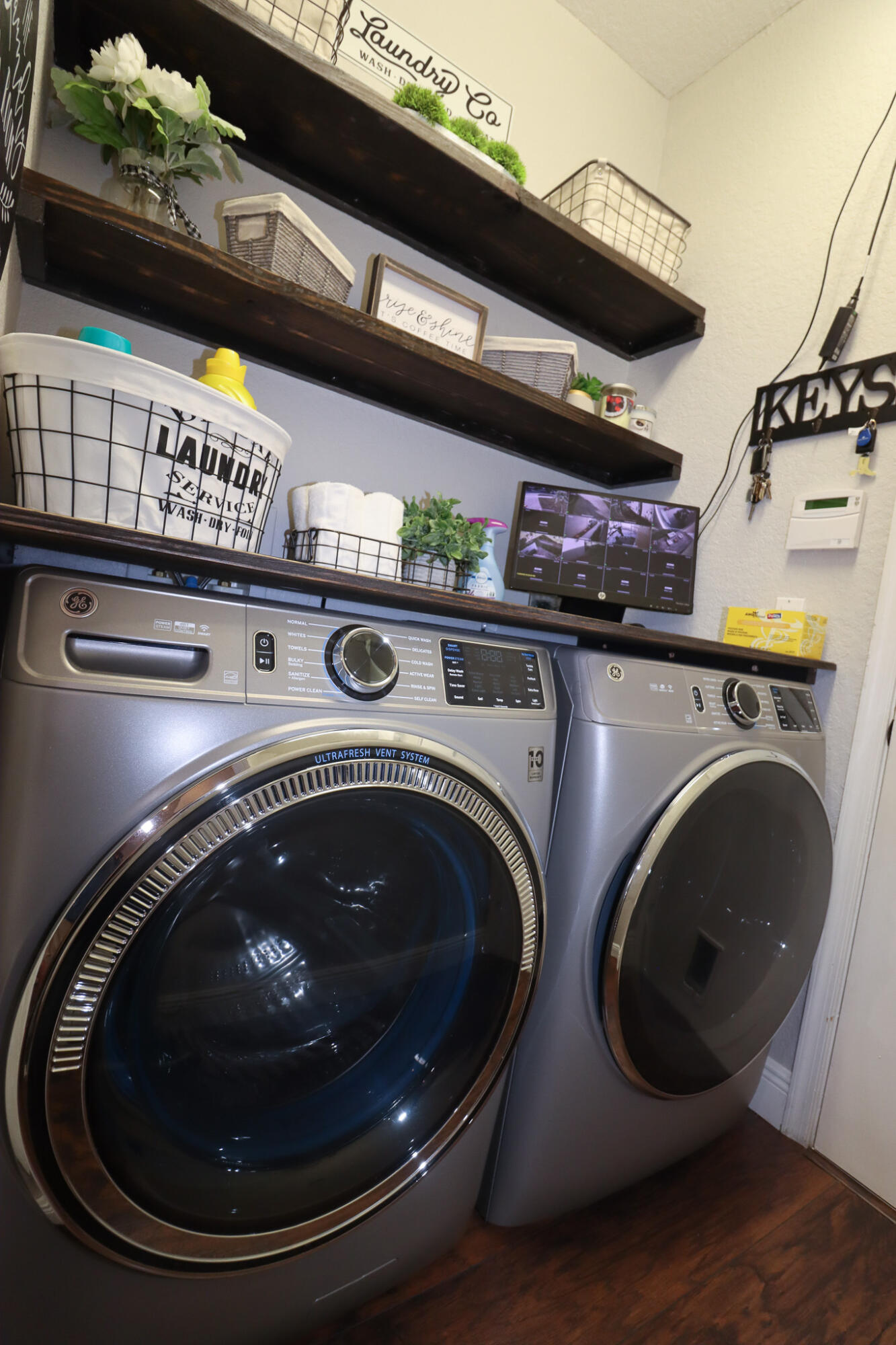 5790 Raceway Road Lake Worth, FL 33449 - Photo 25 of 48 Laundry Room