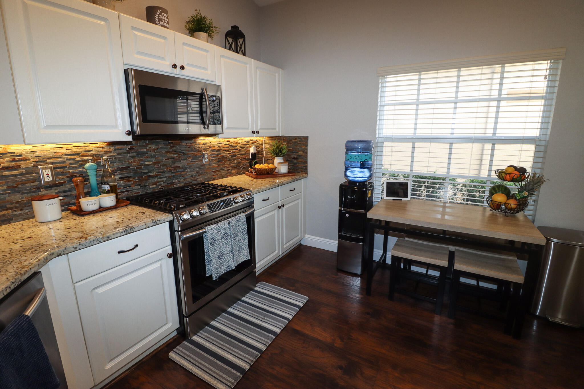 5790 Raceway Road Lake Worth, FL 33449 - Photo 10 of 48 Kitchen