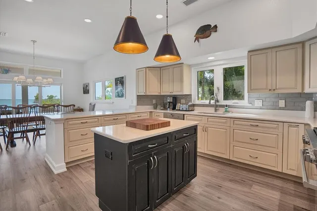 $7,495,000 | 19 Grouper Hole Drive, Boca Grande, FL 33921