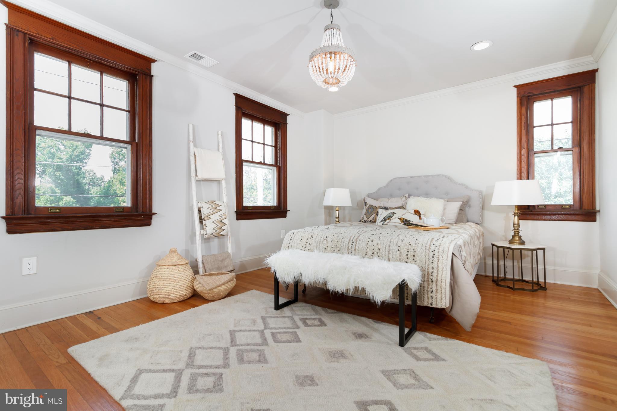 620 Silver Spring Avenue Silver Spring, MD 20910 - Photo 12 of 30 Stunning master bedroom.