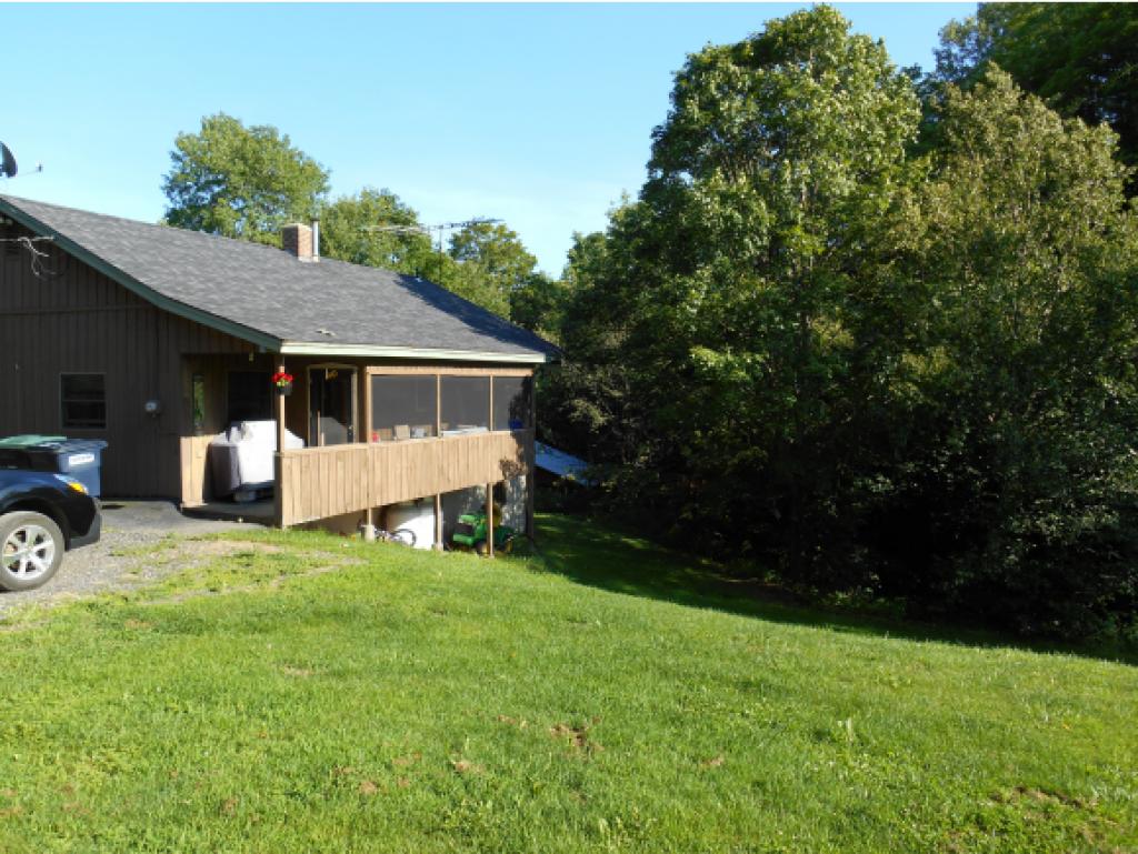 1277 Macdonald Road Washington, VT 05675 - Photo 2 of 33