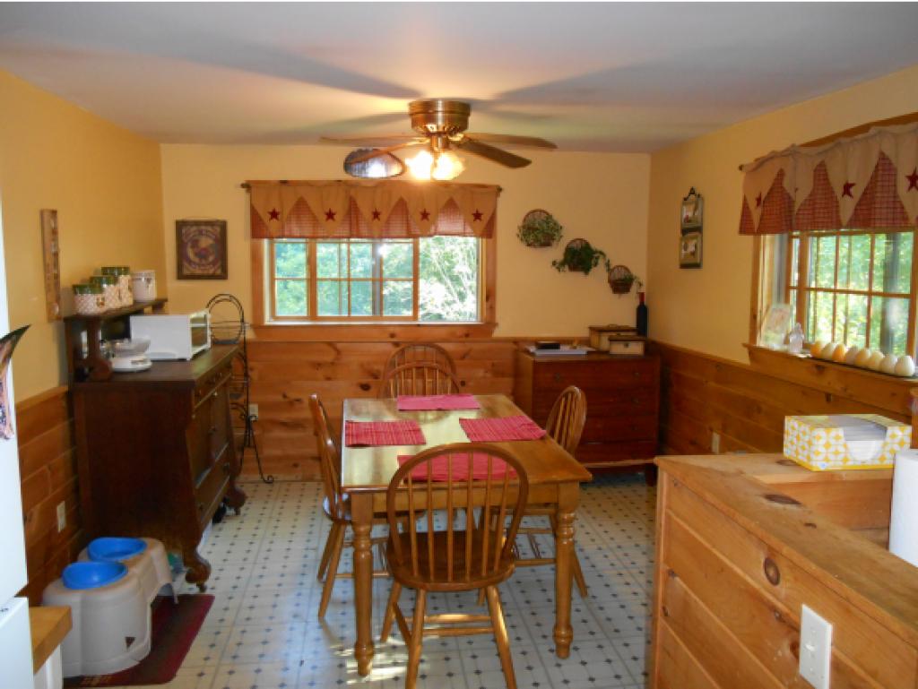1277 Macdonald Road Washington, VT 05675 - Photo 12 of 33
