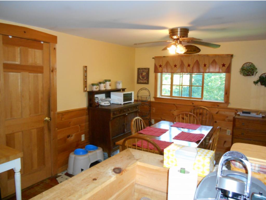 1277 Macdonald Road Washington, VT 05675 - Photo 13 of 33