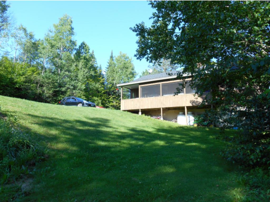 1277 Macdonald Road Washington, VT 05675 - Photo 3 of 33